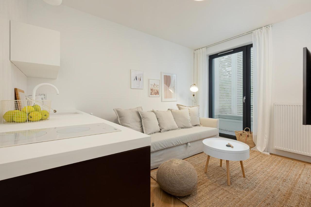 Lovesea Apartments Rewal Ngoại thất bức ảnh