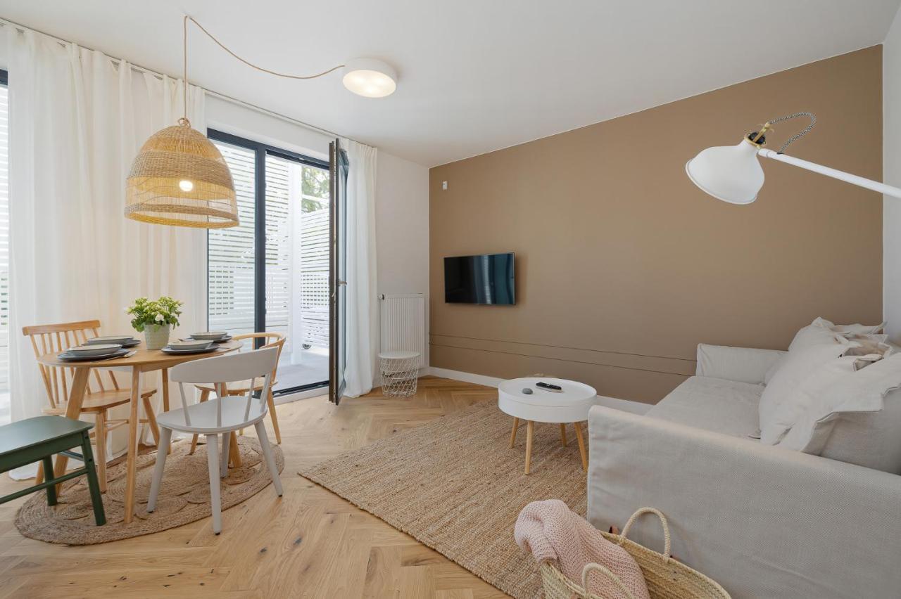 Lovesea Apartments Rewal Ngoại thất bức ảnh