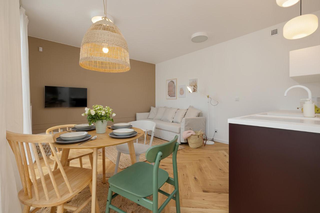 Lovesea Apartments Rewal Ngoại thất bức ảnh